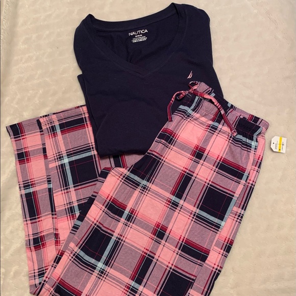 Nautica Other - NAUTICA 2 piece Cotton navy and pink plaid ladies size Medium PJ’s set NWT
